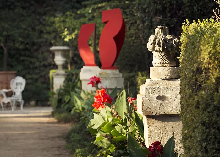 Alojamento de Acomodação e Pequeno-almoço Mas De Lafeuillade 4*